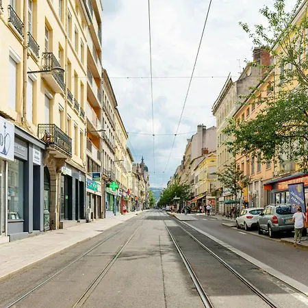 Apartment Hypercentre Tram Design Saint-Etienne (Loire)